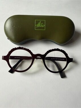 ** LIKE NEW** Theo Bryce 311 Women's Round Burgundy Titanium Glasses